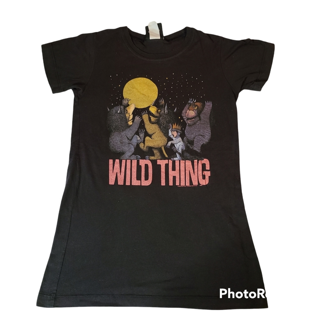 Junk Food Womens Shirt Wild Thing Size Small